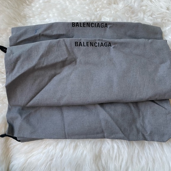 Balenciaga dust bags - Picture 1 of 1